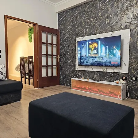 Sky Center Appartement
