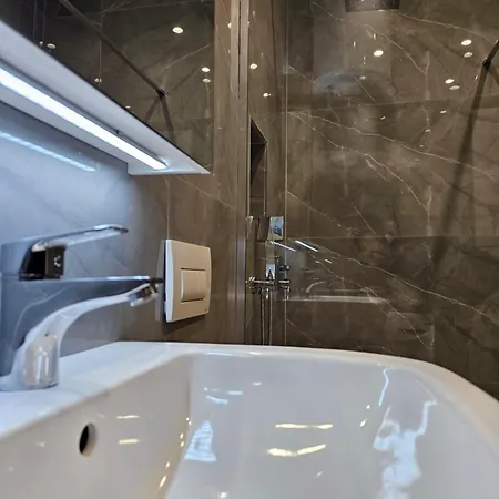Apartamento Sky Center Tirana