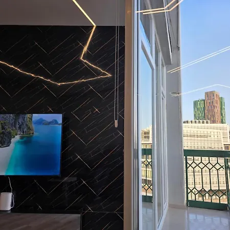 Sky Center 아파트 티라나
