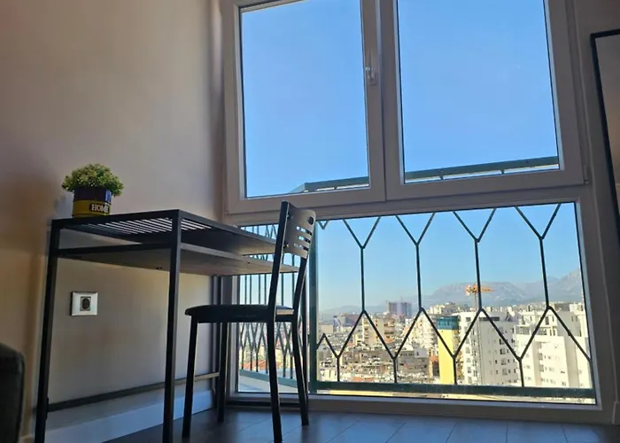 Sky Center Тирана